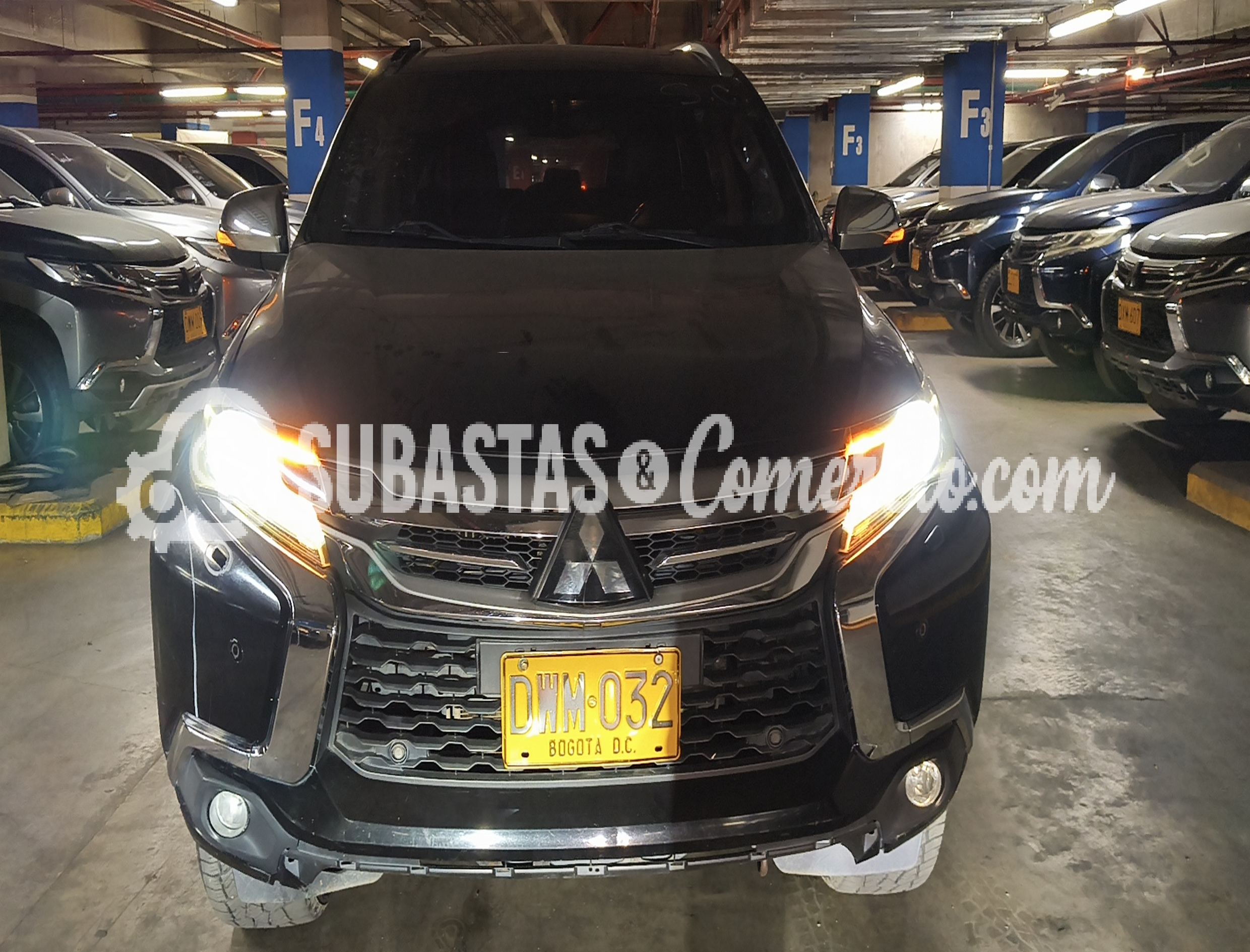 Camioneta  Mitsubishi Montero sport 3,0
